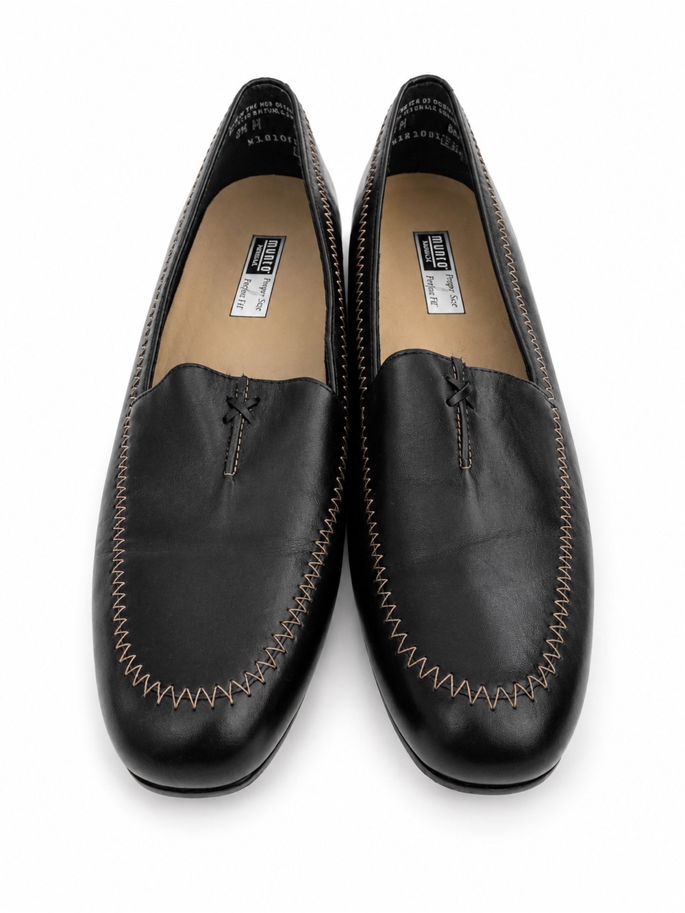 Munro Black Leather Women's Slip-On Loafers with Contrast Stitching